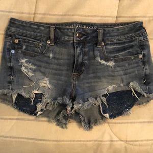 Size 10 American Eagle shorts. Never worn.